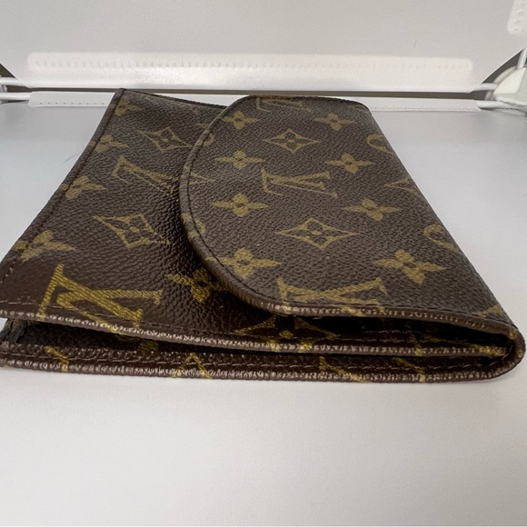 VINTAGE LOUIS VUITTON LV BROWN MONOGRAM ENVELOPE WALLET - Picture 2 of 9
